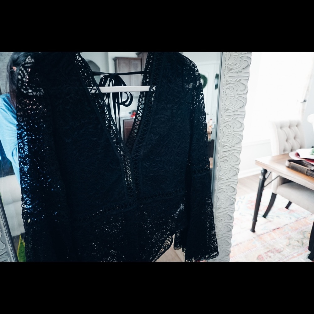 Black long sleeve bodysuit